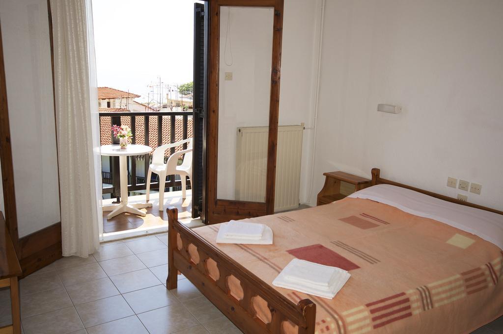 Hotel Sevilli Agios Ioannis  객실 사진